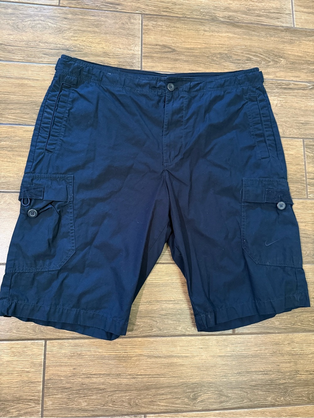 Nike The Athletic Department Mens Cargo Shorts Size large Flat Front Navy Cotton